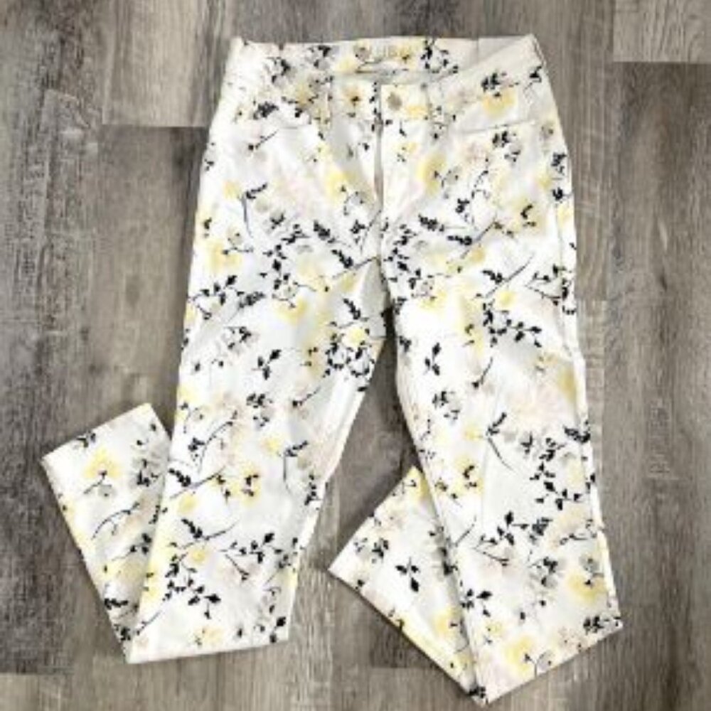 NWT WHBM Floral Mid Rise Slim Floral Jeans Women's Size 2 MSRP $80